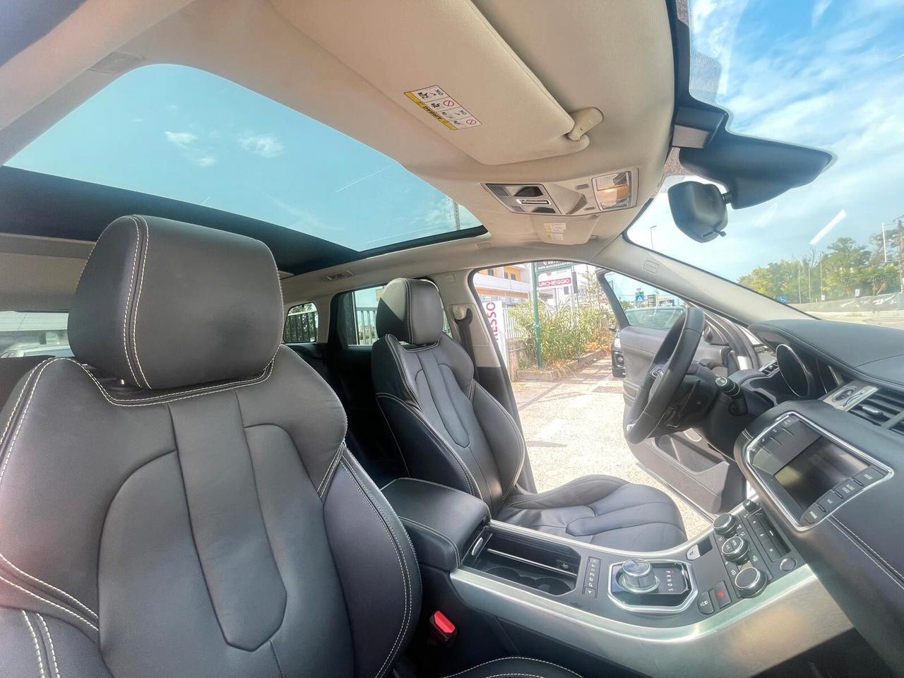 Land Rover Range Evoque 2.2 TD4 5p. Prestige