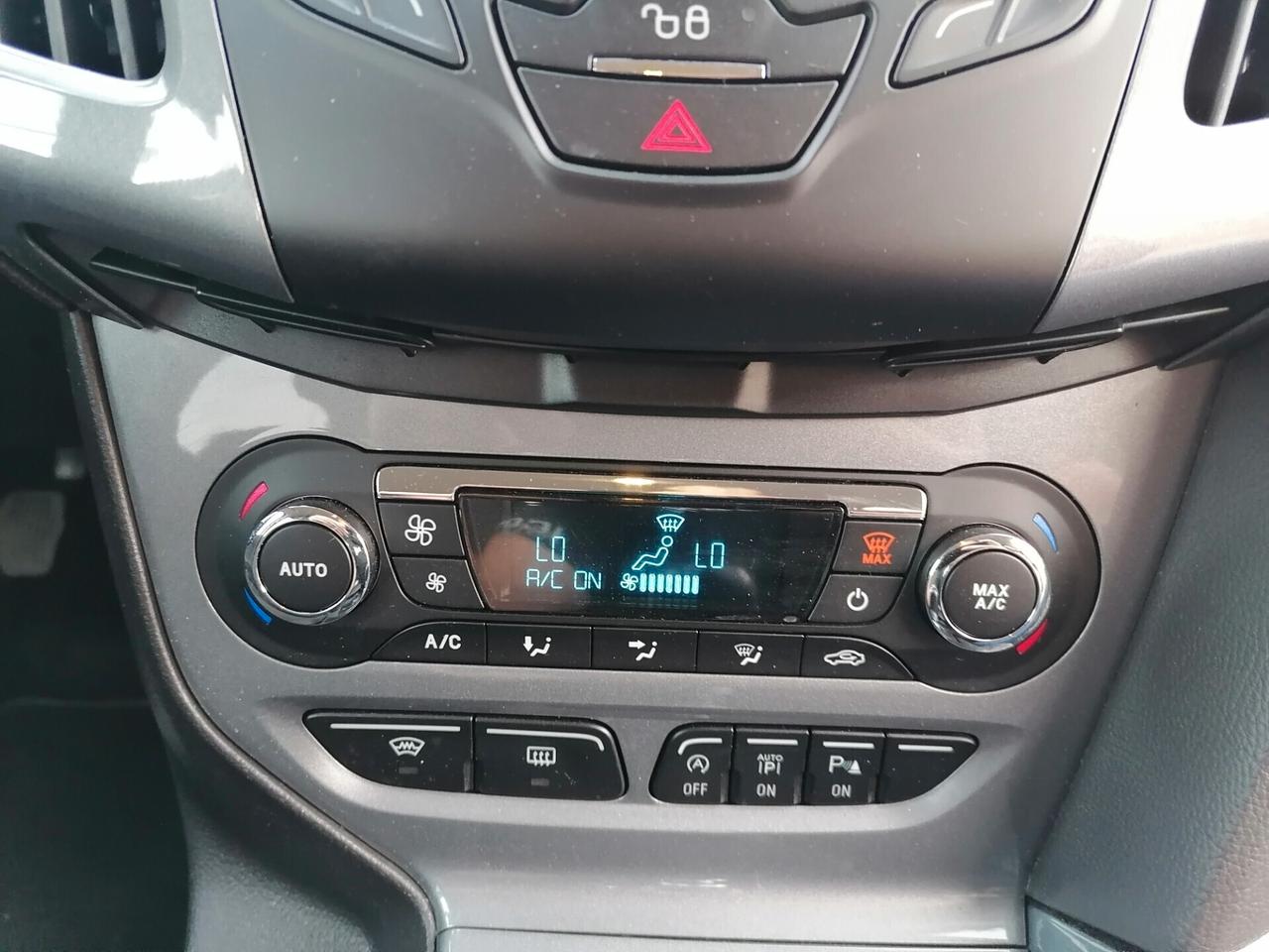 Ford Focus 1.6 TDCi 115 CV Titanium full optional
