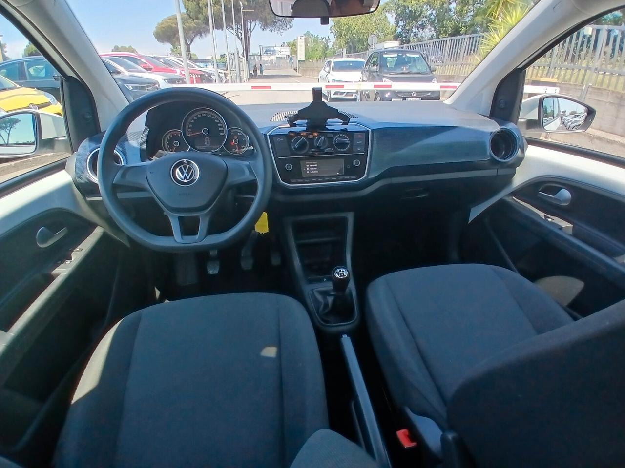 Volkswagen 1.0 5p. EVO beats up! BlueMotion Technology