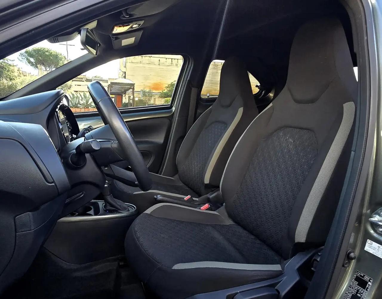 Toyota Aygo X 1.0 Lounge 72cv s-cvt