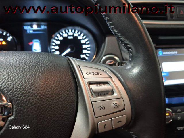 NISSAN Qashqai 1.6 dCi 4WD 360