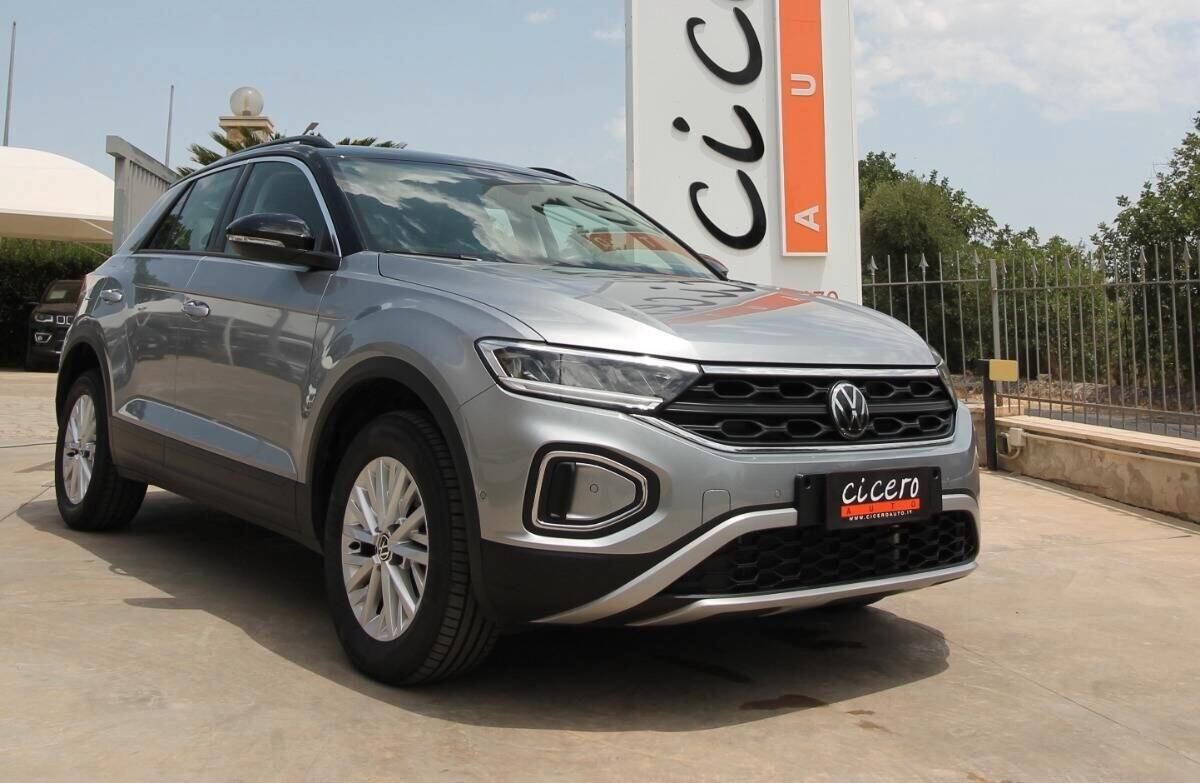 Volkswagen T-Roc 2.0 TDI 150 CV DSG Life26.000km|2025