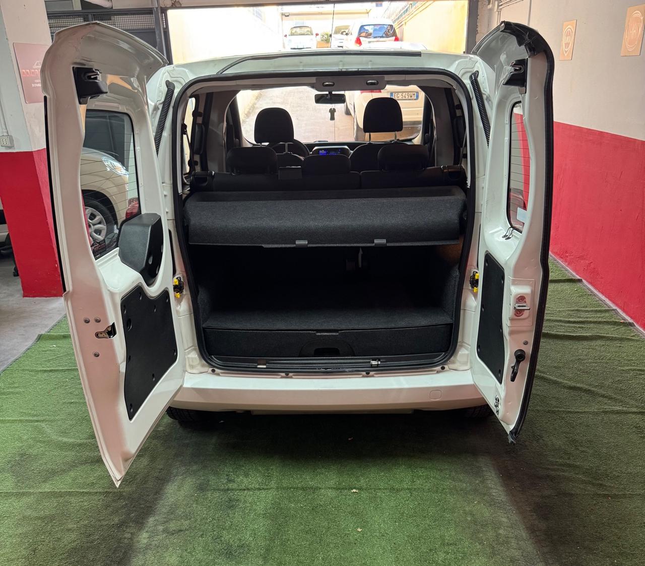 Fiat Qubo DA VETRINA UNICO PROPRIETARIO