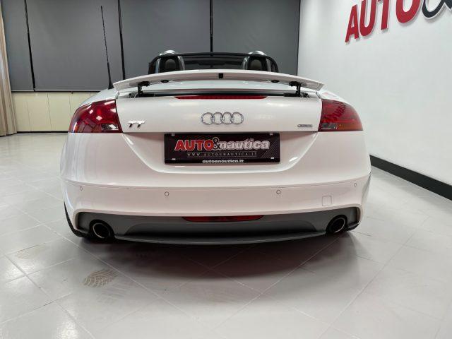 AUDI TT Roadster 3.2 V6 quattro S tronic