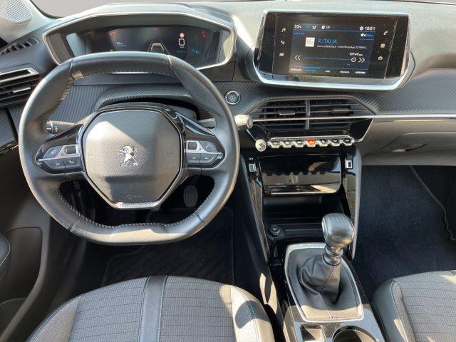 PEUGEOT 208 1.2/B PURETECH