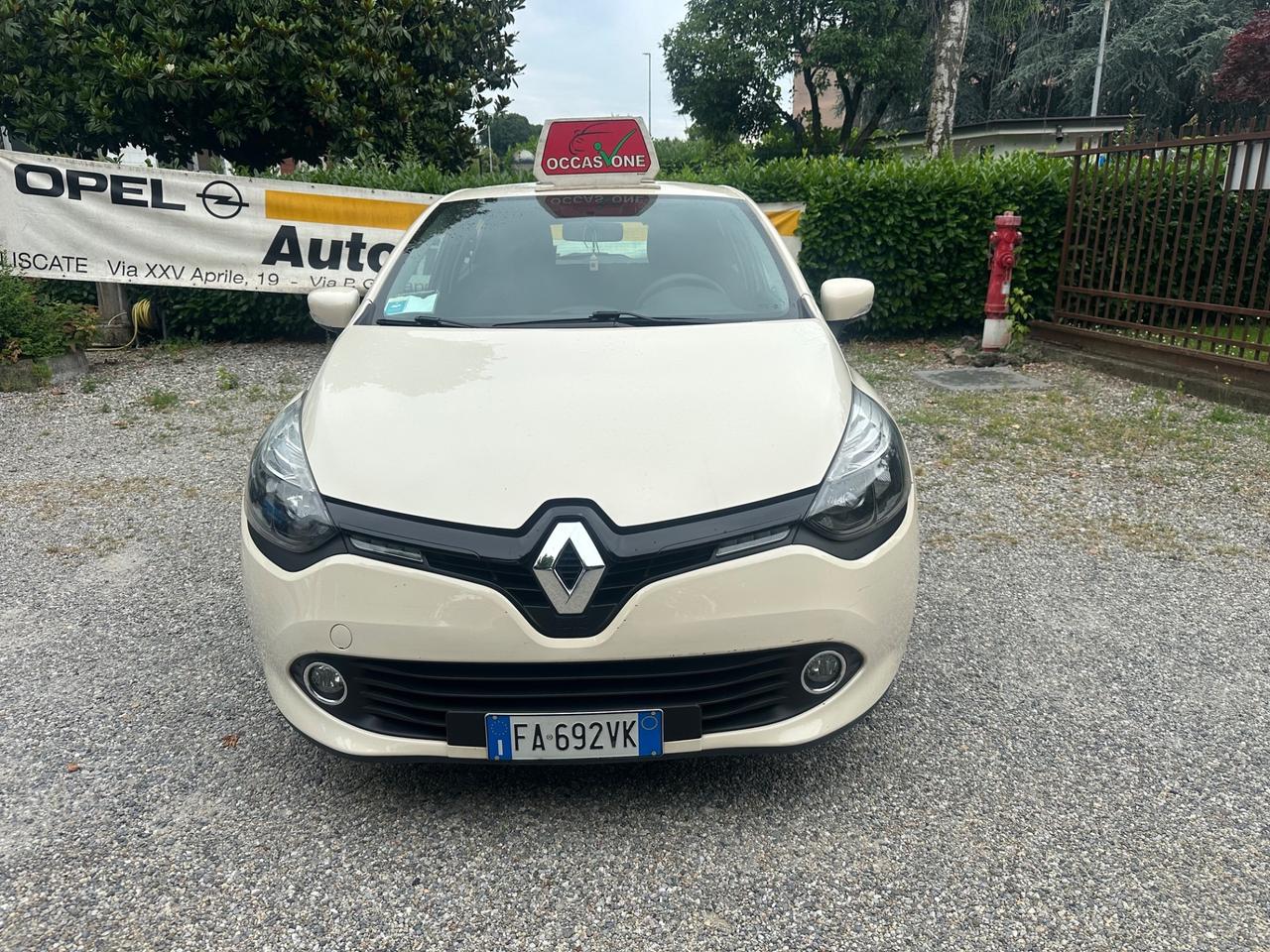 Renault Clio 1.2 75 CV 5 porte Duel