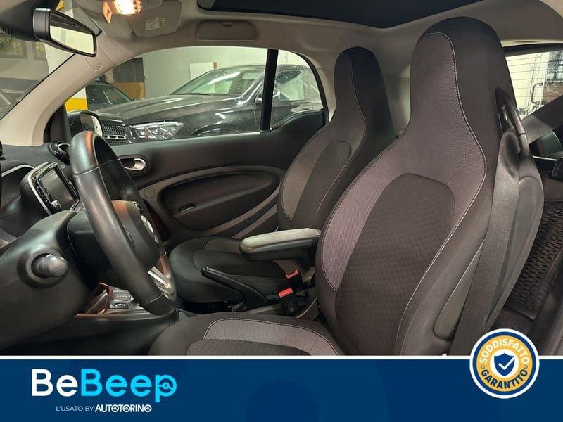 smart fortwo EQ BERLIN BLACK PASSION 22KW