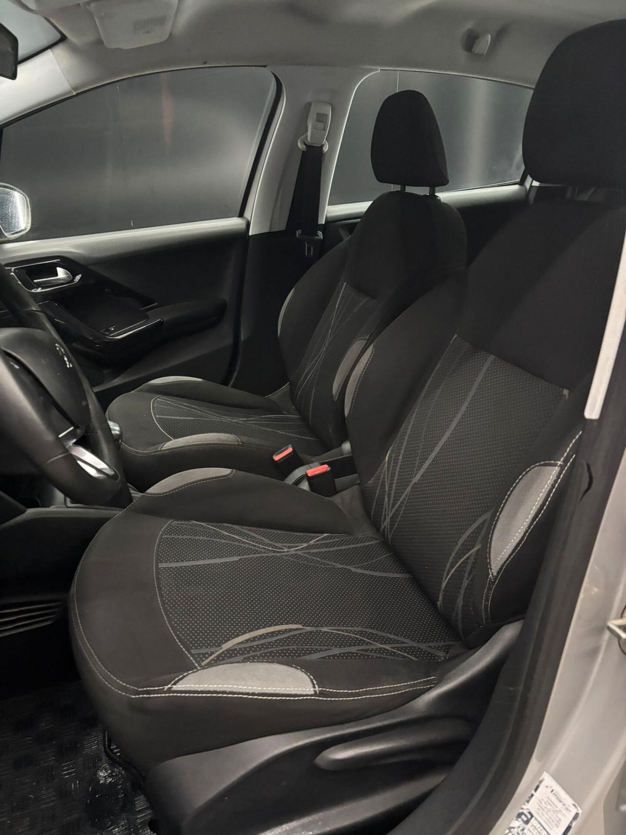 Peugeot 208 1.4 VTi 95 CV 5p. GPL Active