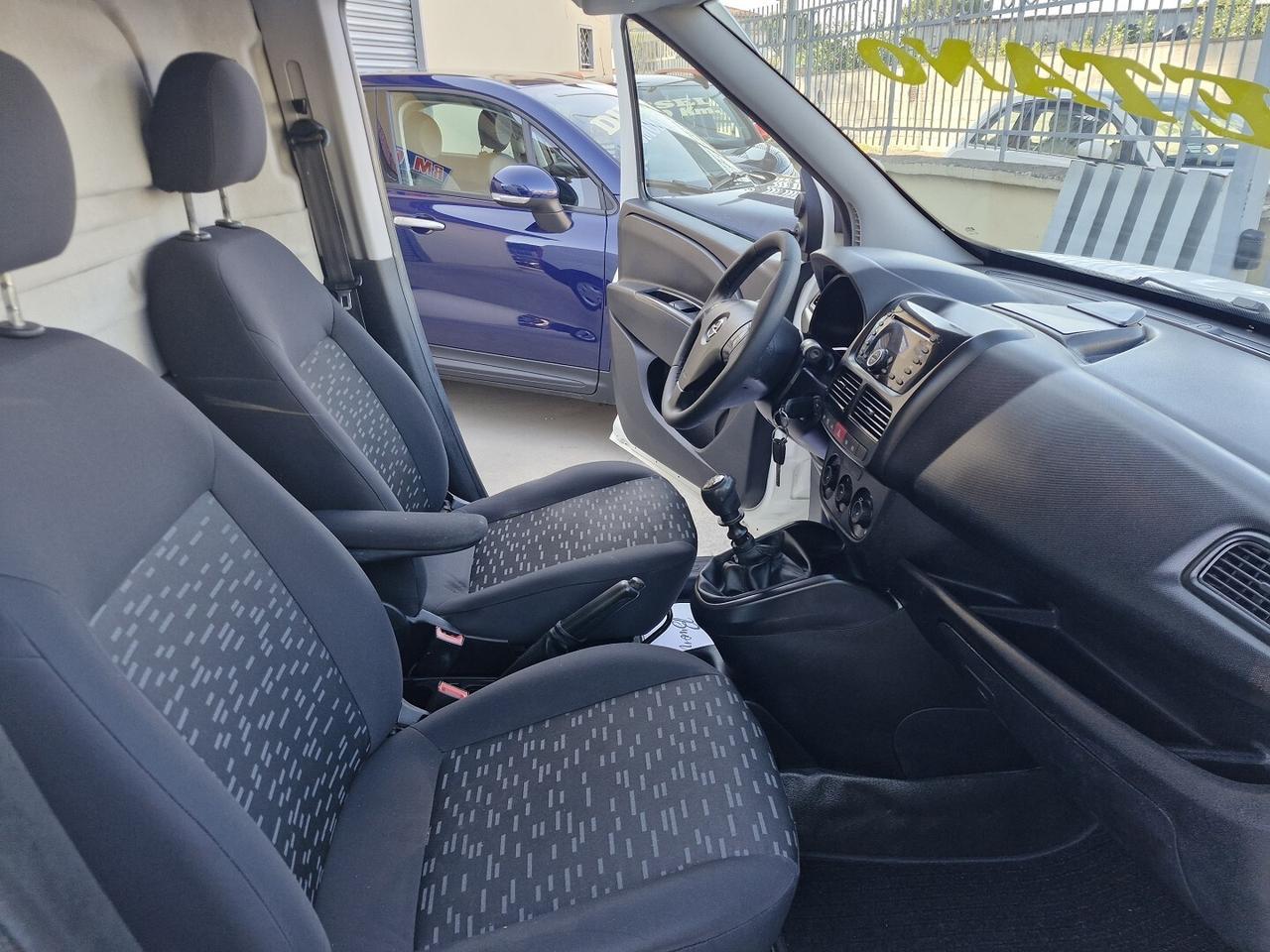 OPEL COMBO 1.4 BENZINA/METANO 11/2014 120000 KM