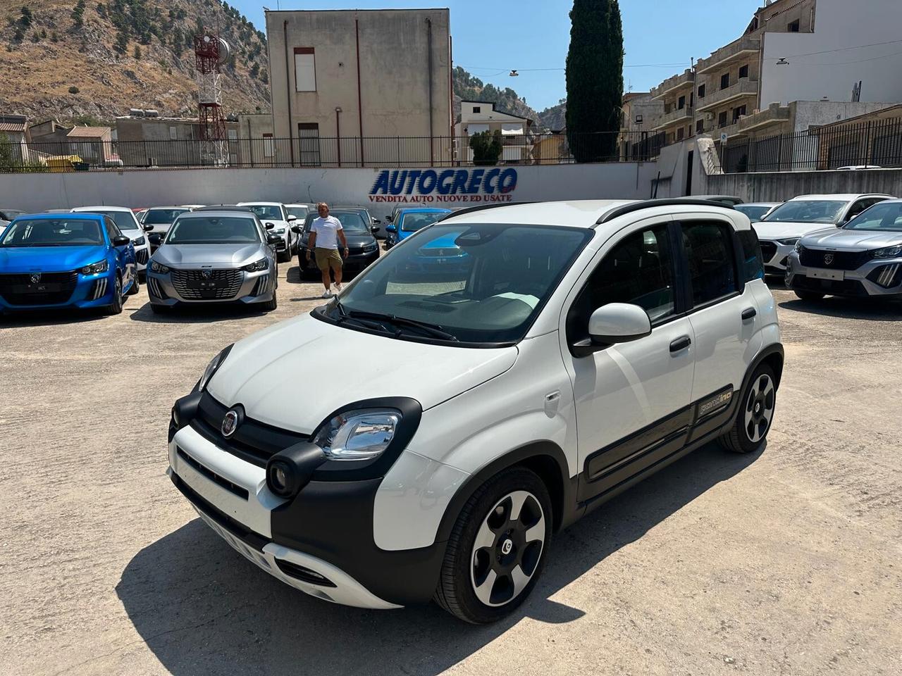 Fiat Panda 1.0 FireFly S&S Hybrid Pandina