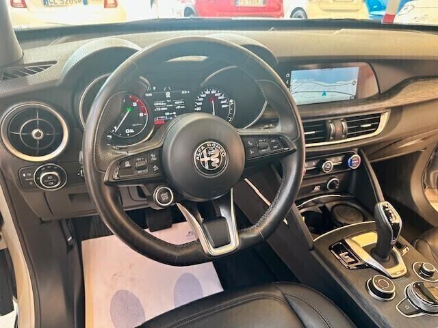Alfa Romeo Stelvio 2.2 Turbodiesel 160 CV AT8 RWD Business