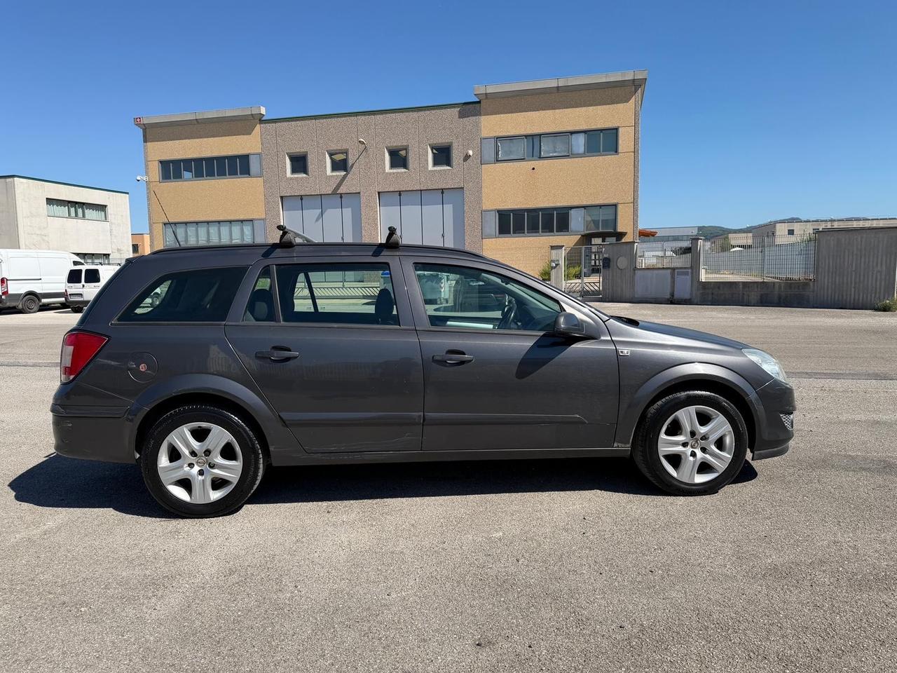 Opel Astra GPL