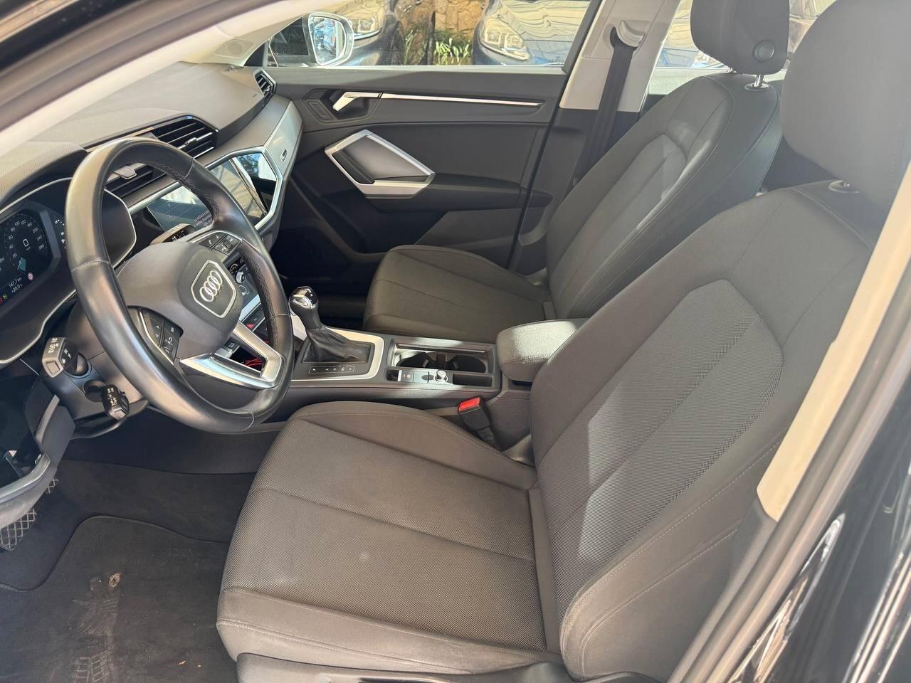 Audi Q3 2022 35 TDI S tronic Business Advanced