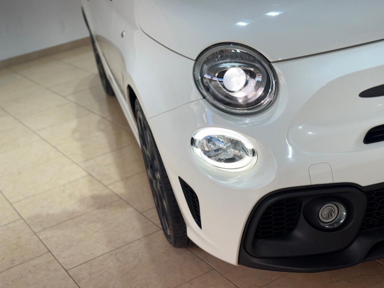 Abarth 595 1.4 Turbo T-Jet 180 CV Competizione