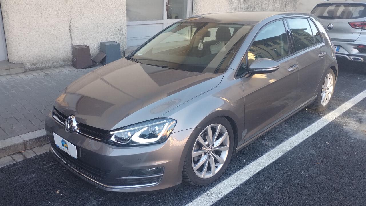 Volkswagen Golf 2.0 TDI 5p. Highline BlueMotion Technology