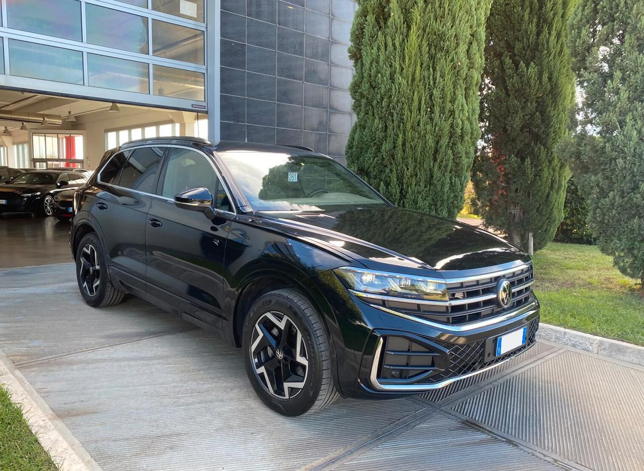 Volkswagen Touareg 3.0 V6 TDI SCR R-Line 4Motion