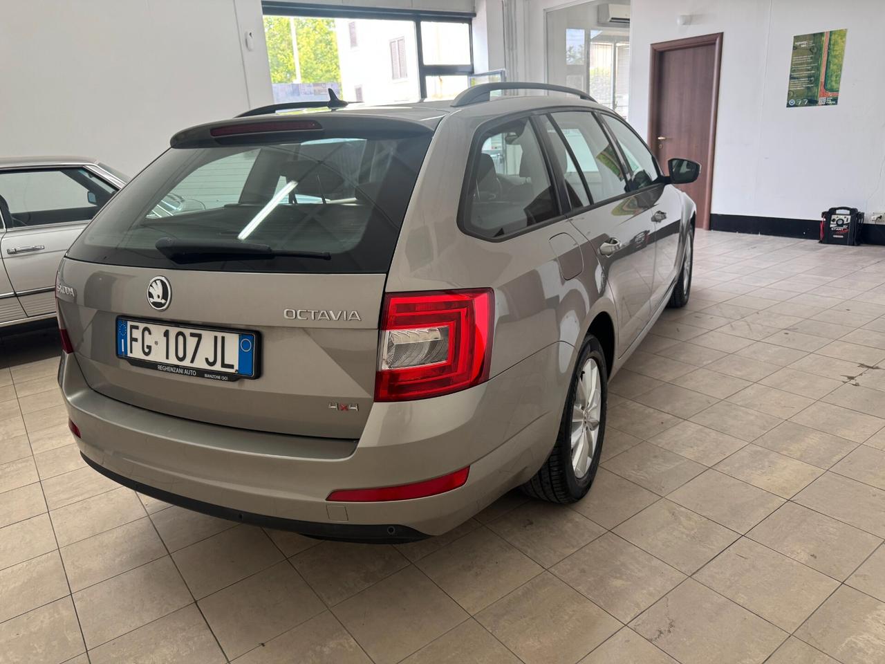 Skoda Octavia 1.6 TDI CR 110 CV 4x4 Wagon Scout 11/2016
