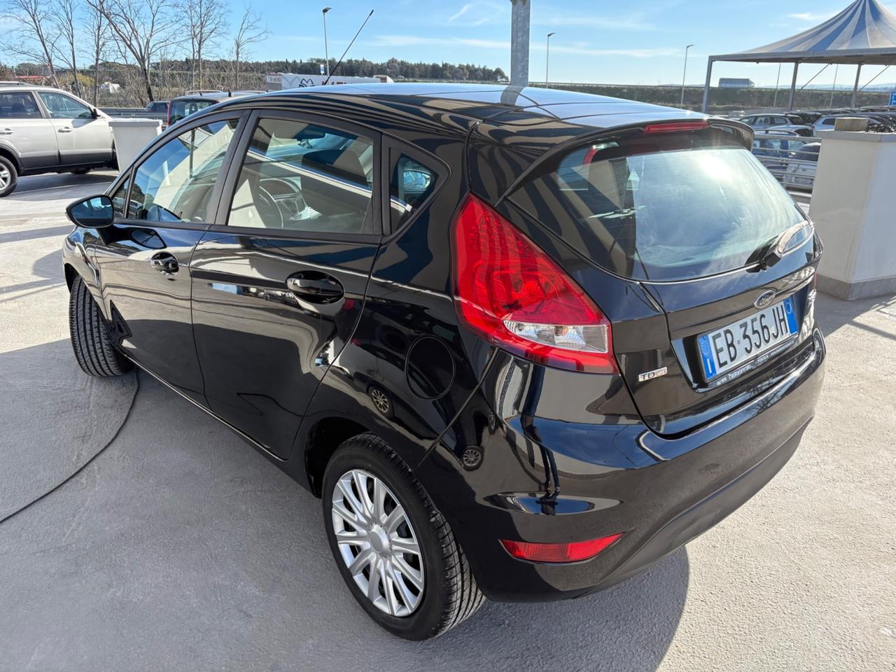 Ford Fiesta Fiesta+ 1.4 TDCi 68CV 5 porte
