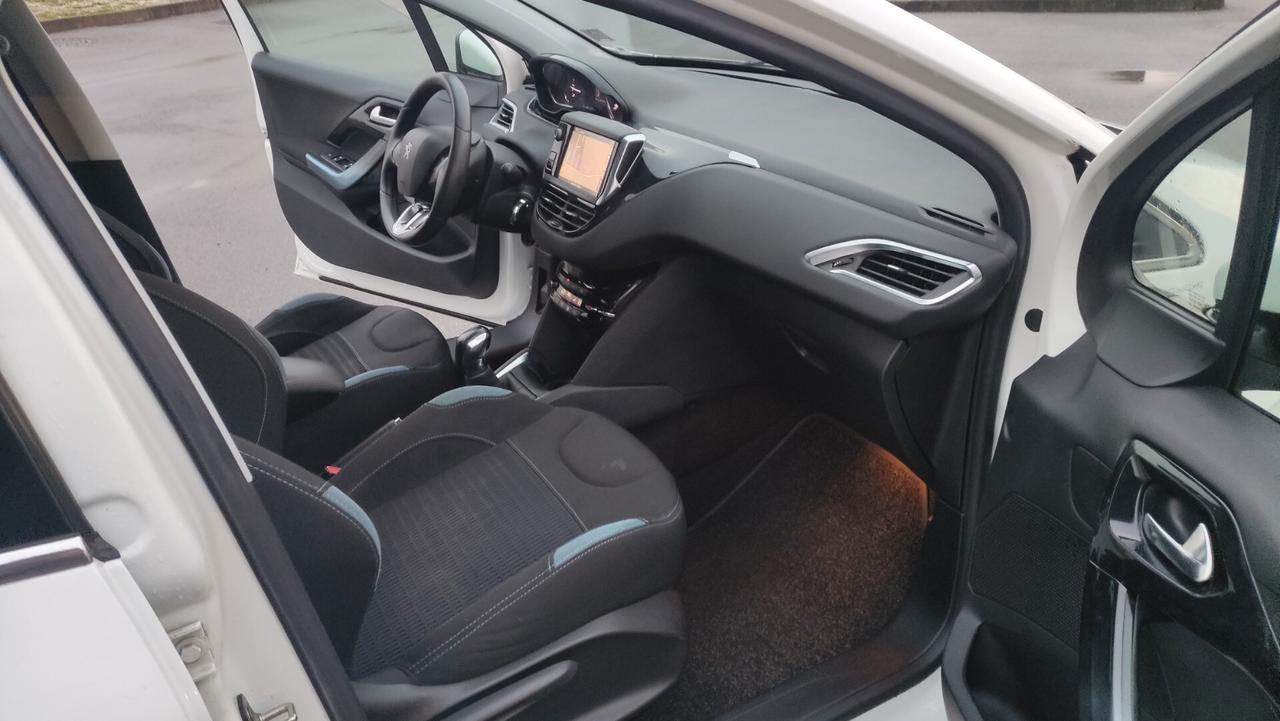 Peugeot 208 1.2 VTi 60KW 82CV 5 porte NEOPATENTATI - 2013