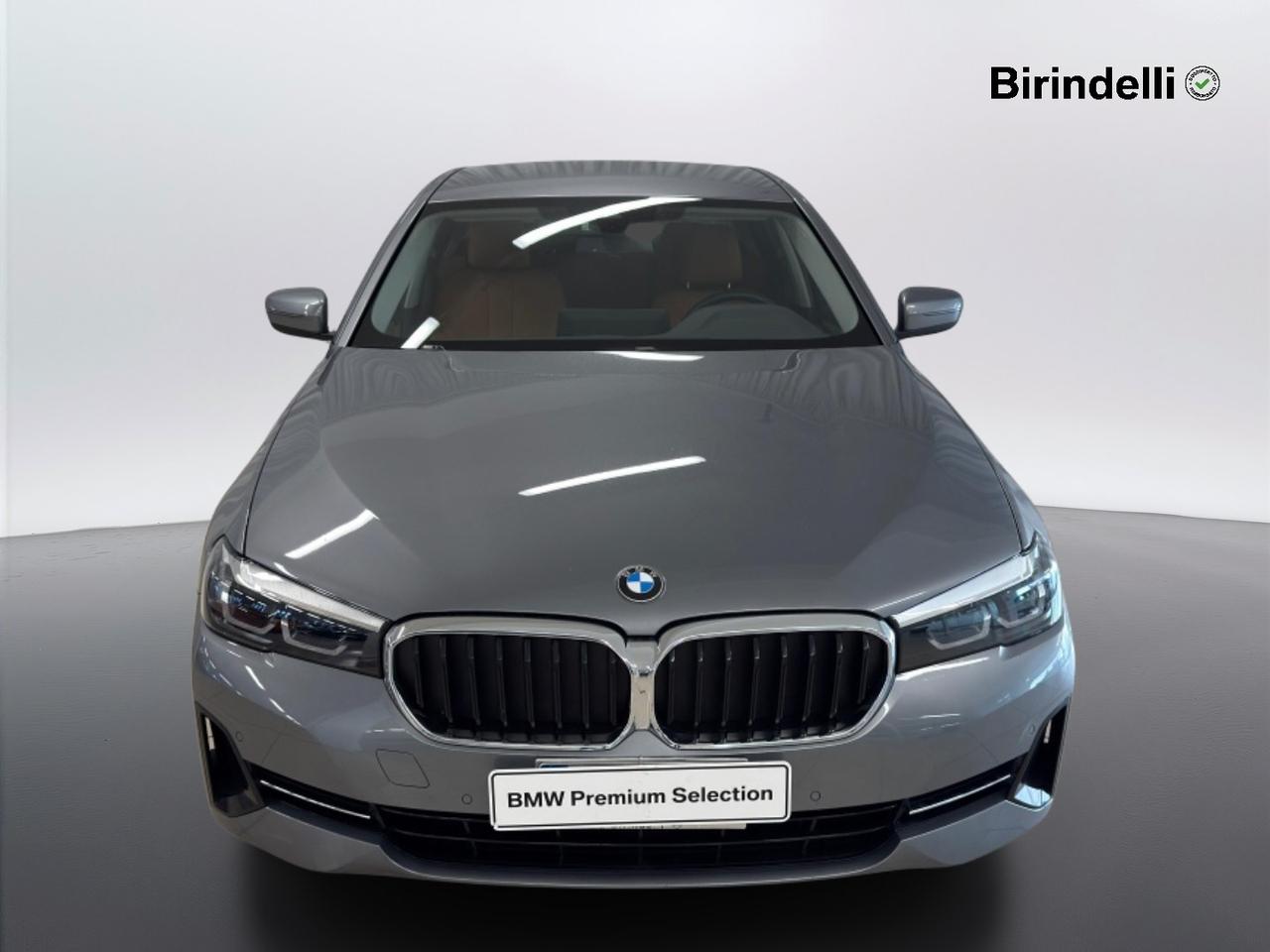 BMW Serie 5(G30/31/F90) - 520d 48V xDrive Business