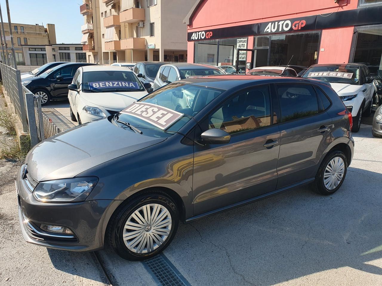 Volkswagen Polo 1.4 TDI 5p. Confortline Neopatent 2017