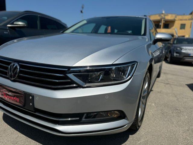 VOLKSWAGEN Passat Variant 2.0 TDI DSG Executive BlueMotion Tech.