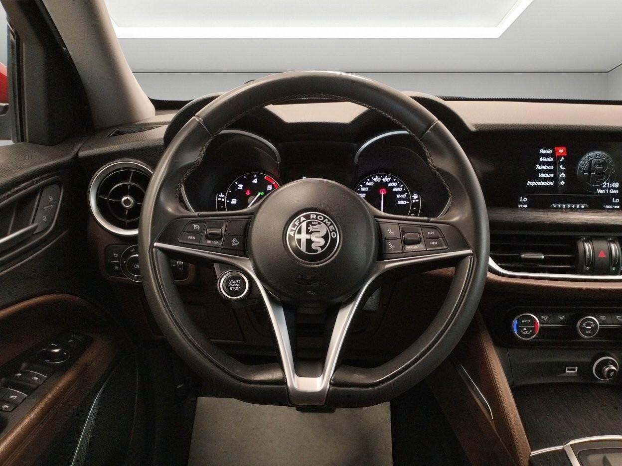 Alfa Romeo Stelvio 2.2 Turbodiesel 190 CV AT8 Q4 Executive