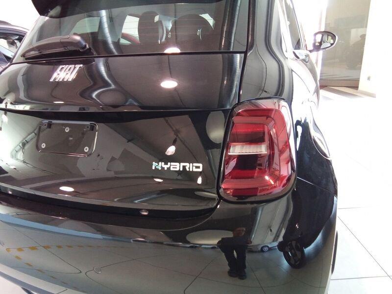 FIAT 500 Hybrid Hybrid Icon