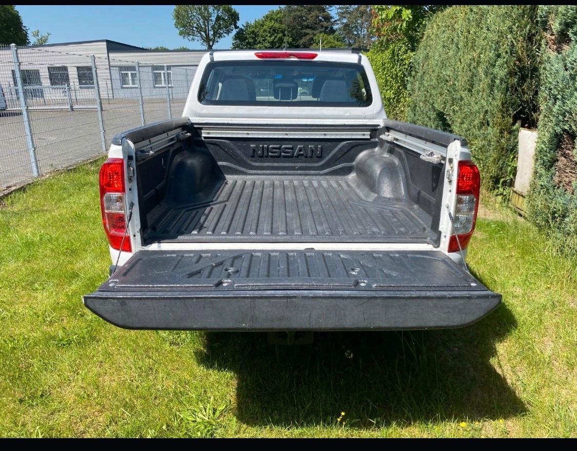 Nissan Navara 2.3 dCi 190 CV 4WD Double Cab N-Connecta
