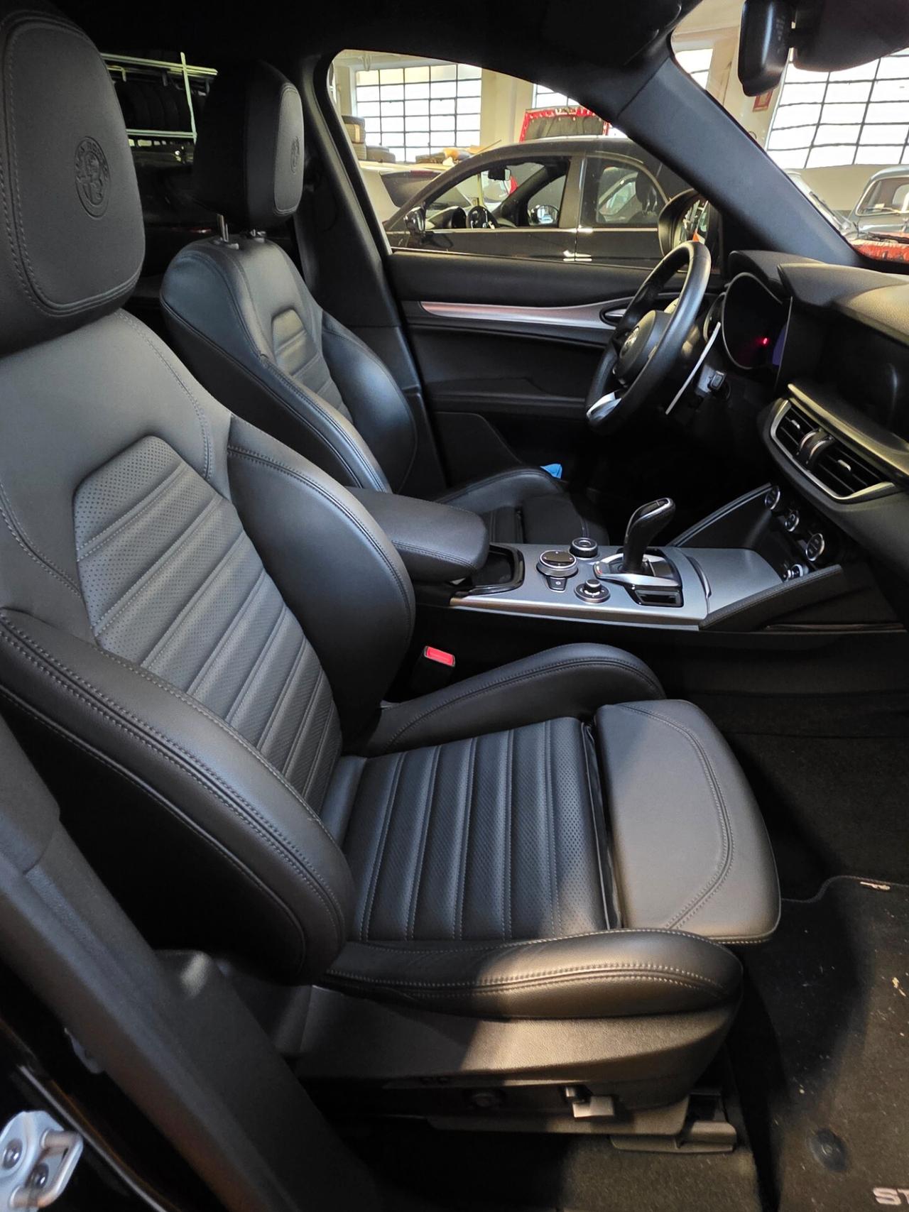Alfa Romeo Stelvio 2.0 Turbo 280 CV AT8 Q4 Veloce
