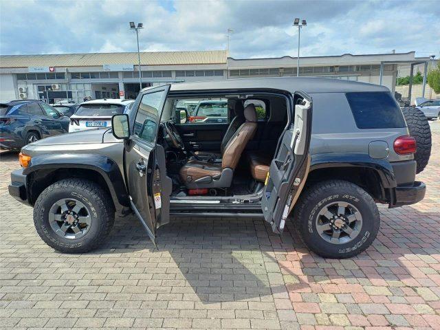 TOYOTA FJ Cruiser TRO Pro