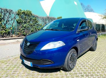 Lancia Ypsilon 1.2 69 CV 5 P