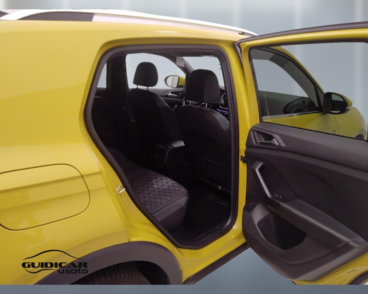 VOLKSWAGEN T-Cross 2024 - T-Cross 1.0 tsi R-Line 115cv