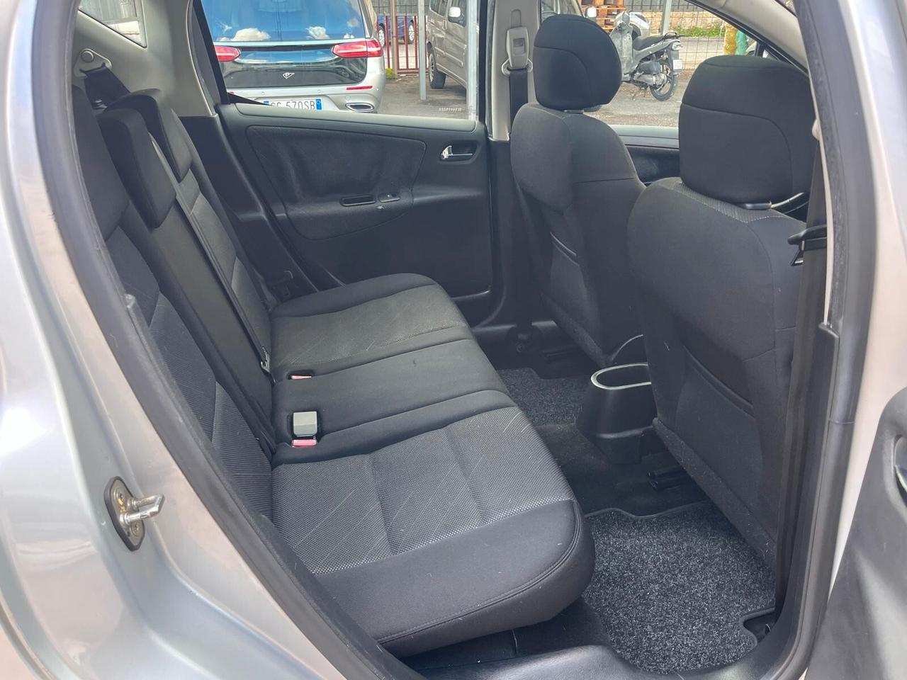 Peugeot 207 1.6 HDi TETTO PANORAMICO