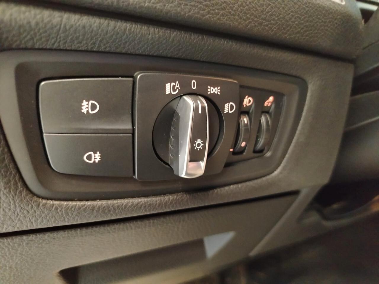 BMW 118 Serie 118d Advantage 5p auto