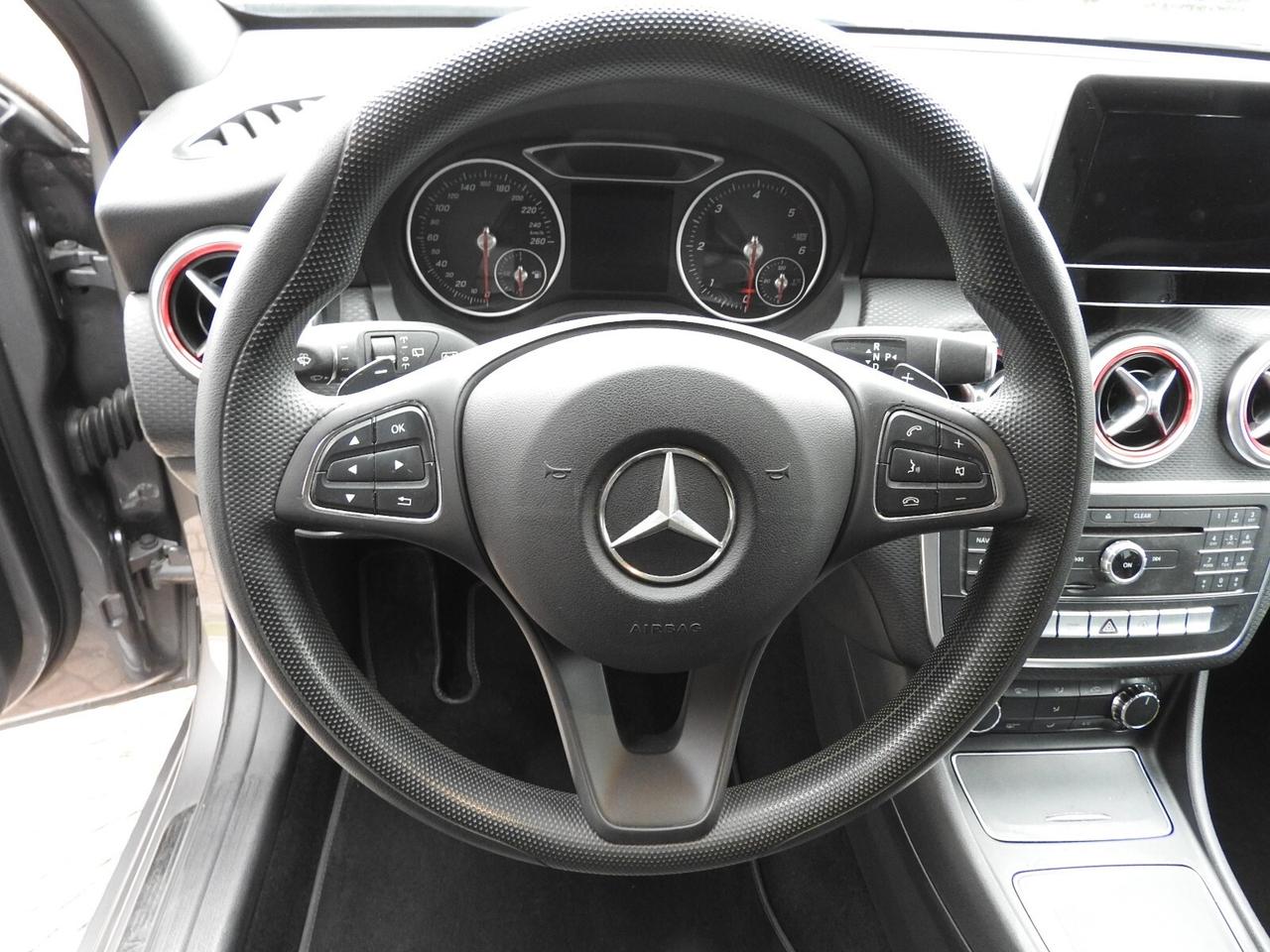 Mercedes-benz A 180 d Automatic Sport NAVI.