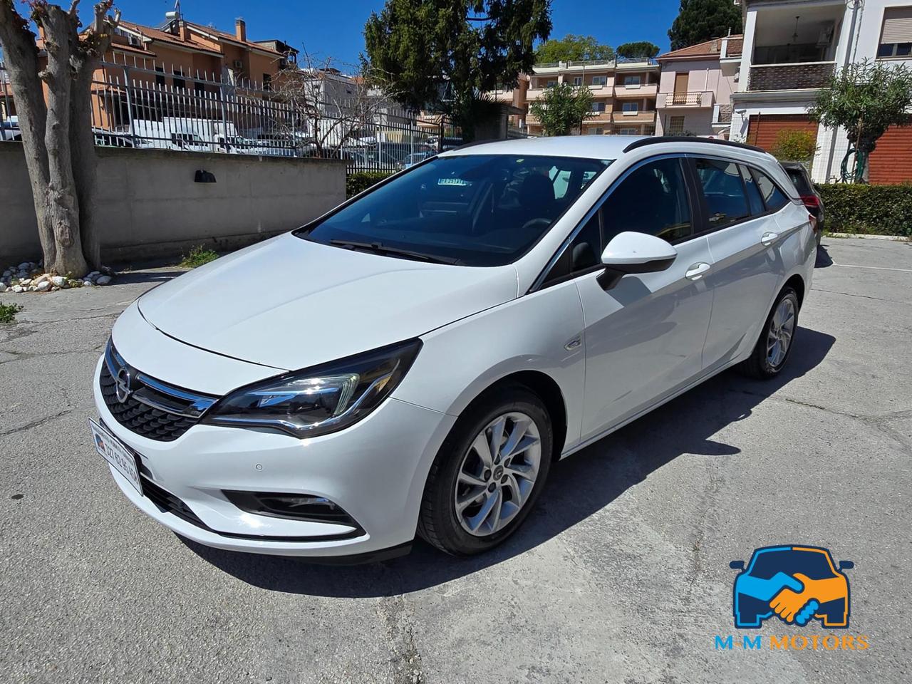 Opel Astra Sports Tourer 1.6 cdti Business 136cv auto my18.5