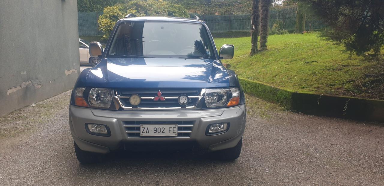 Mitsubishi Pajero 3.2 16V DI-D 5p. GLS2