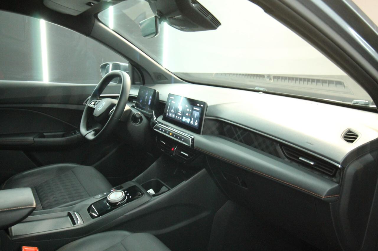 MG 3 1.5 102 CV HYBRID+LUXURY