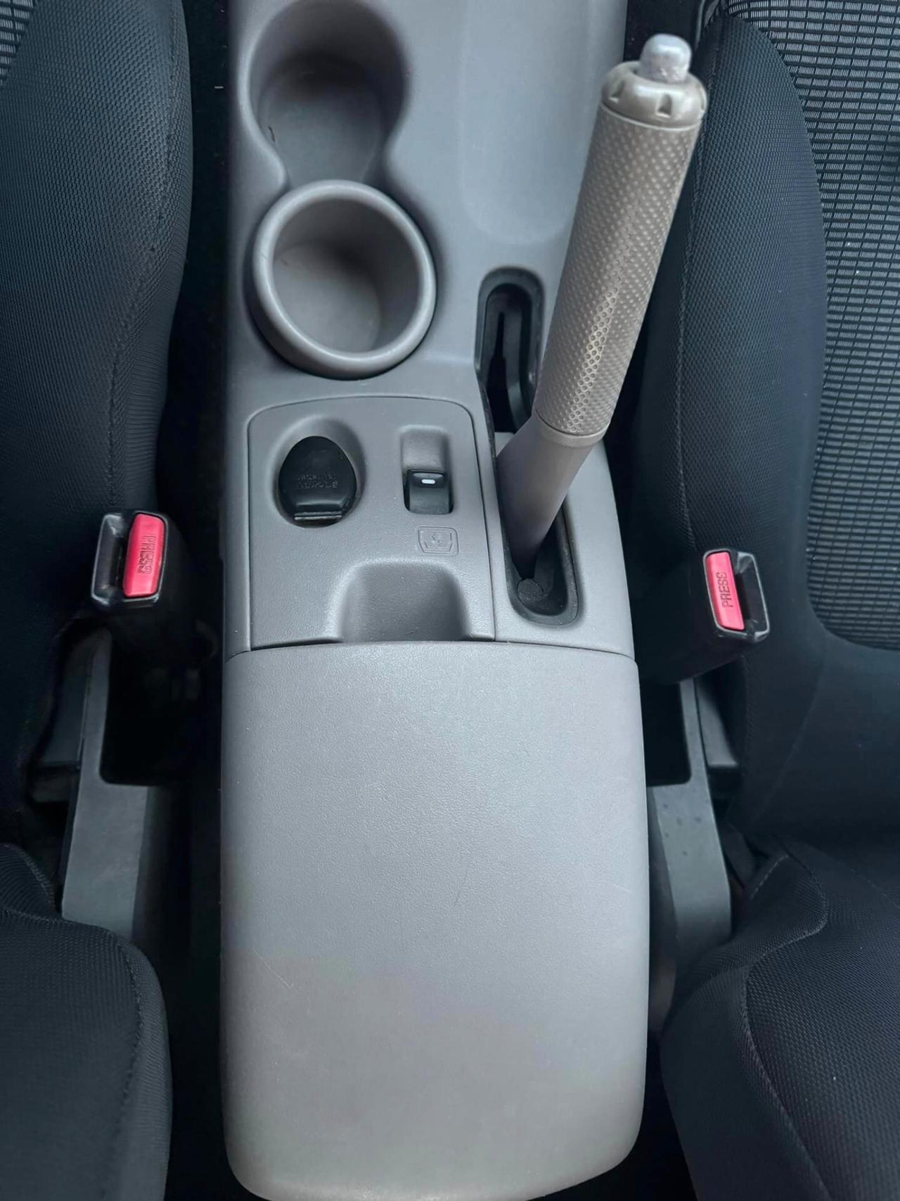 Mitsubishi L200 2.5 DI-D/136CV Double Cab Invite