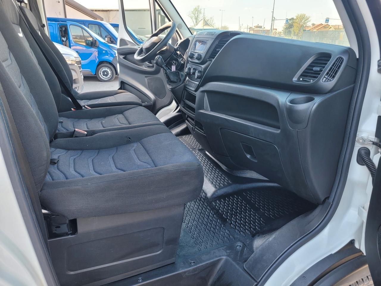 IVECO DAILY 2021 21000KM