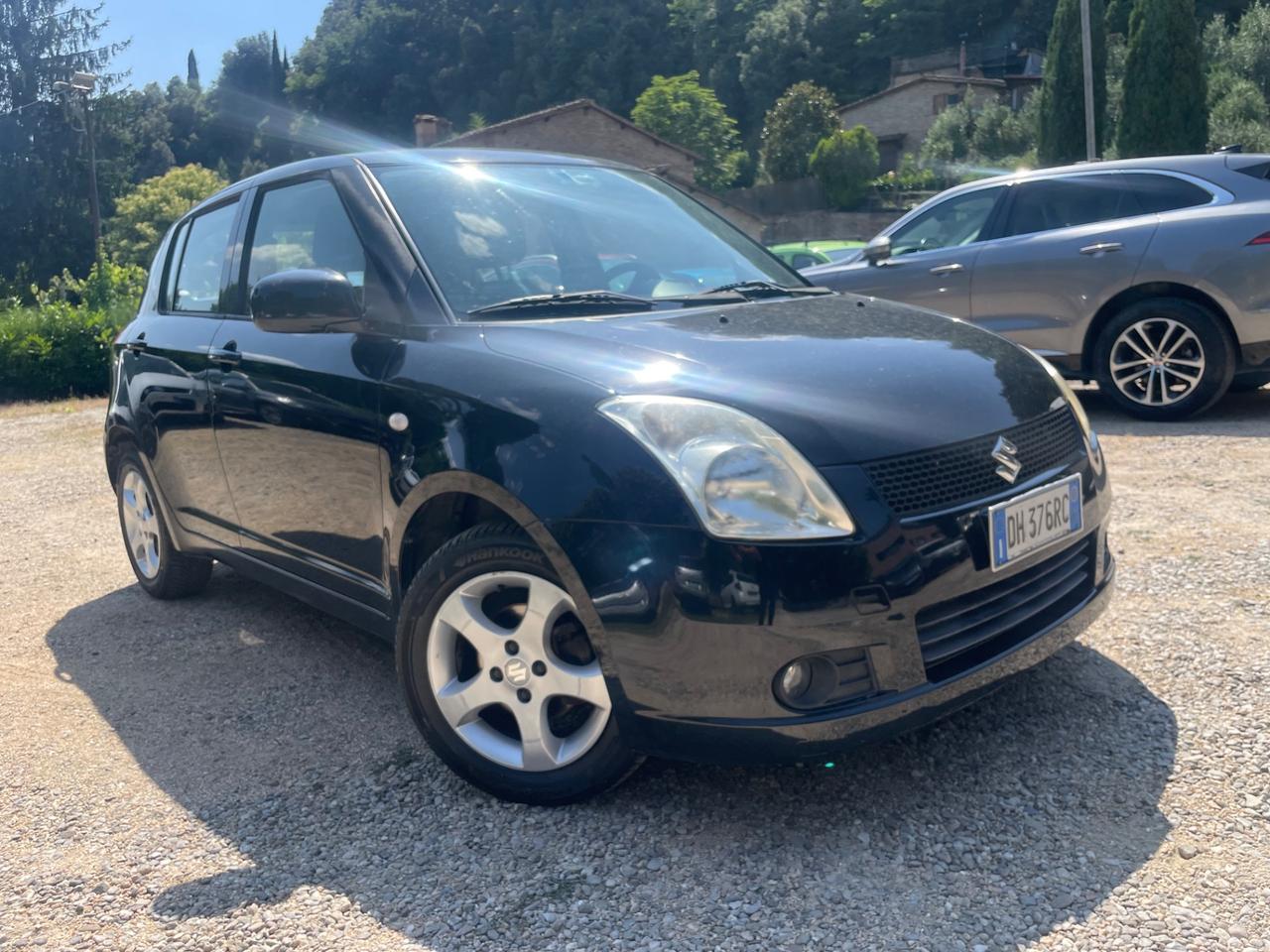 Suzuki Swift 1.3 4x4 5p. GL