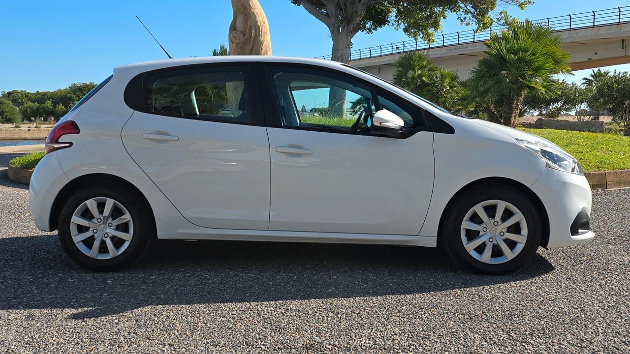 Peugeot 208 / 2017 5P BERLINA MIX BLUEHDI 75CV