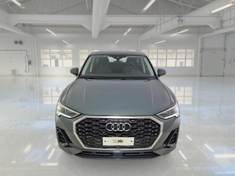 AUDI Q3 SPORTBACK 45 TFSI e S tronic Business Plus