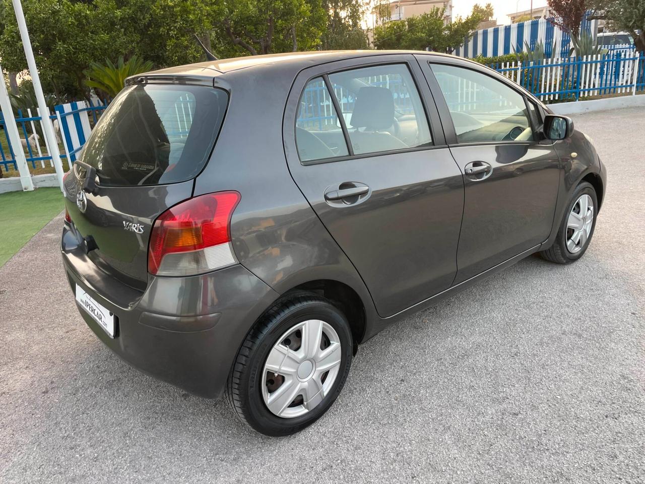 Toyota Yaris 1.4 D-4D 5 porte Sol