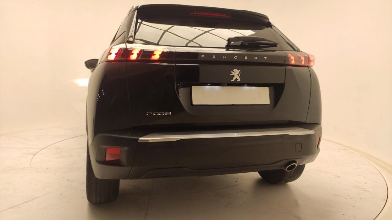 Peugeot 2008 BlueHDi 130 S&S EAT8 Active Pack