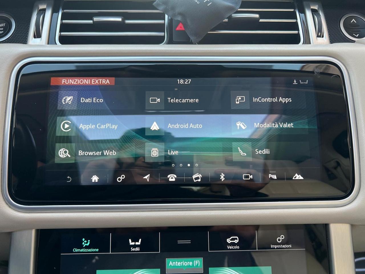 LAND ROVER RANGE ROVER VOGUE 3.0 V6 249CV 4X4 TETTO PELLE NAVI ANNO 2018