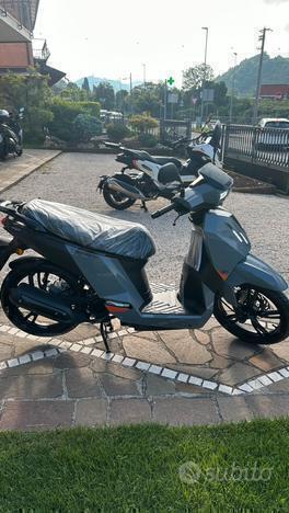 Peugeot Tweet 125 euro 5+
