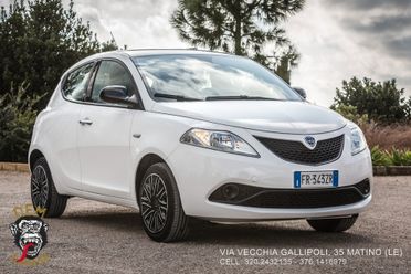 Lancia Ypsilon 1.2 69 CV 5 porte Gold