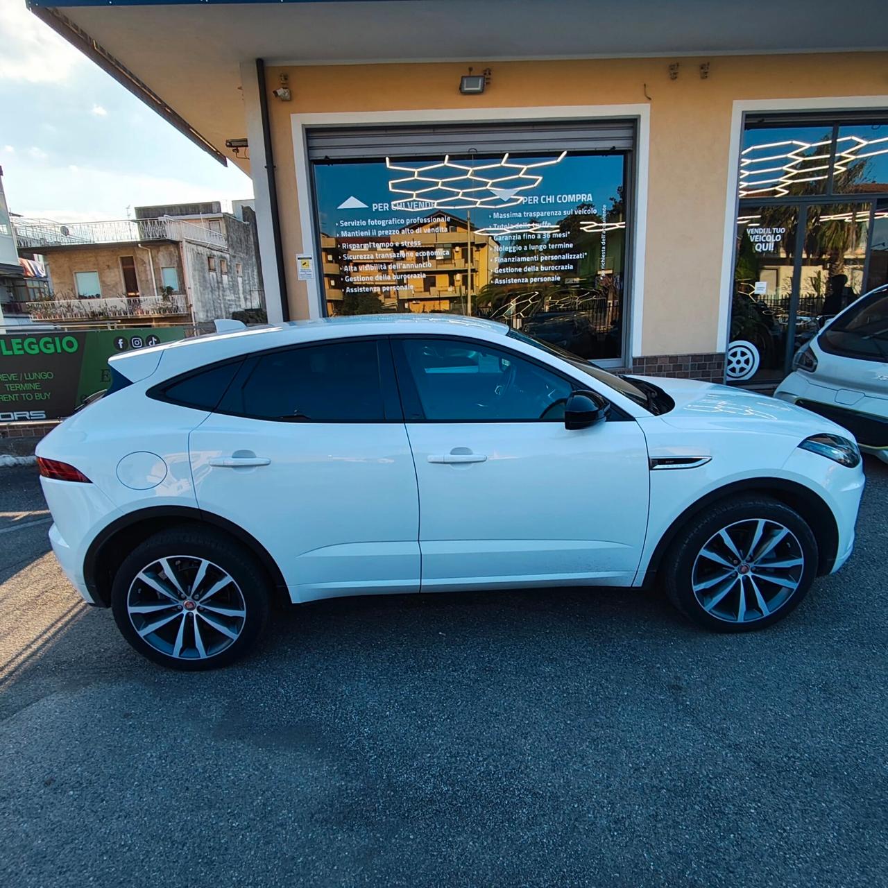 Jaguar E-Pace 2.0D 150 CV AWD aut. R-Dynamic SE